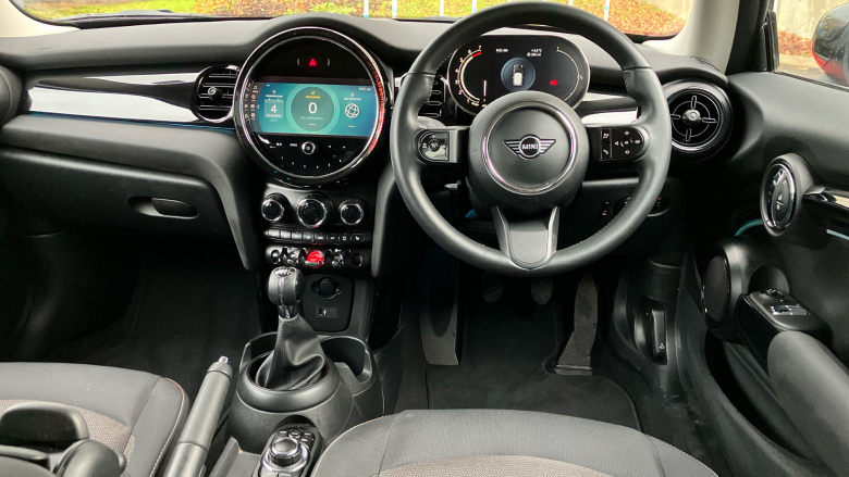 MINI Hatchback 1.5 Cooper Classic 3dr Petrol Hatchback